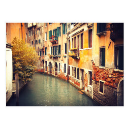 Wąski kanał w Wenecji we Włoszech
