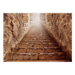 Kamienne schody w kolorze rdzy