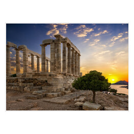 Zmierzch za świątynią Poseidon w Sounio, Grecja
