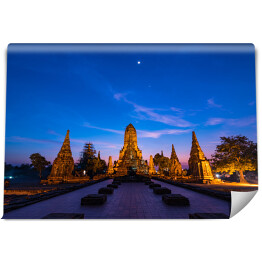 Ruiny Ayutthaya nocą