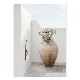 Piękny wazon z kwiatami cienie na ścianie. Kreatywny, minimalny, stylizowany koncept dla blogerów.