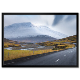 Plakat w ramie Kręta droga wśród pól i gór, Islandia