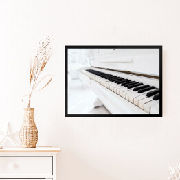Obraz w ramie Białe pianino w białym pokoju
