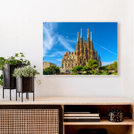 Obraz na płótnie Fasada Katedry Sagrada Familia w Barcelonie w letni dzień