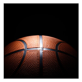 Plakat samoprzylepny Miejscowo oświetlona piłka do koszykówki