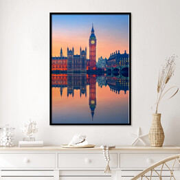 Plakat w ramie Big Ben w Londynie w promieniach zachodzącego słońca