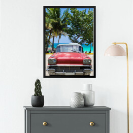 Obraz w ramie Stary czerwony samochód na piaszczystej plaży - Hawana, Kuba