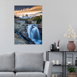 Plakat samoprzylepny Góra Fitz Roy z wodospadem, Park Narodowy Los Glaciares, Argentyna