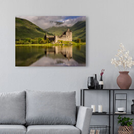 Obraz na płótnie Widok na zamek nad jeziorem, Szkocja