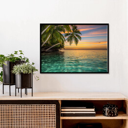 Plakat w ramie Zachód słońca ze wspaniałymi kolorami na tropikalnej wyspie 