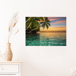 Plakat Zachód słońca ze wspaniałymi kolorami na tropikalnej wyspie 