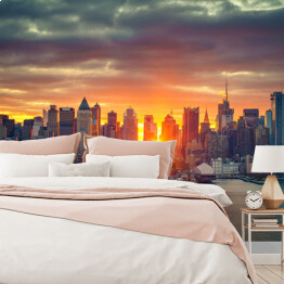 Fototapeta Chmurny wschód słońca nad Manhattanem, Nowy Jork
