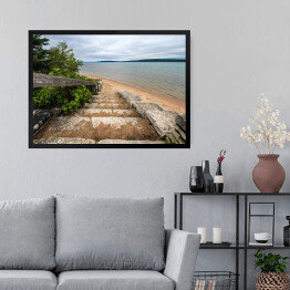 Obraz w ramie Schody prowadzace do pięknej piaszczystej plaży w Michigan