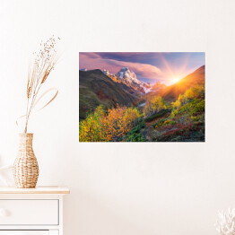 Plakat samoprzylepny Jesienny krajobraz w górach o świcie