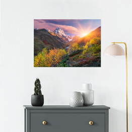 Plakat Jesienny krajobraz w górach o świcie