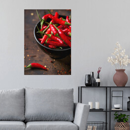 Plakat samoprzylepny Wysuszone papryczki chilli w ciemnej misce