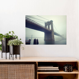 Plakat samoprzylepny Most Brookliński we mgle