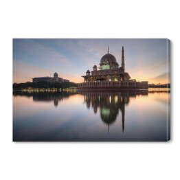 Obraz na płótnie Meczet Putra w czasie wschodu słońca