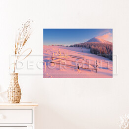 Plakat samoprzylepny Zimowy świt w górskiej wiosce