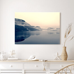 Obraz na płótnie Jezioro Bohinj podczas mroźnej zimy, Słowenia