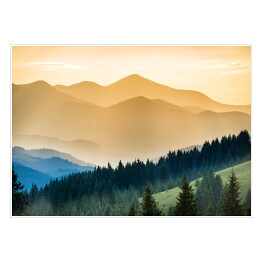 Plakat samoprzylepny Piękny zachód słońca w rozwarstwionych górach