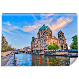 Fototapeta Ładny niebo nad Berlińską katedrą 