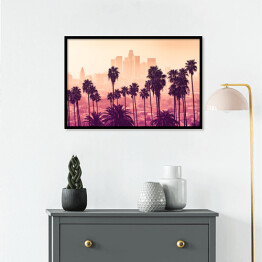 Plakat w ramie Palmy w Los Angeles z drapaczami chmur w tle