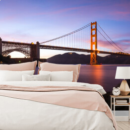Fototapeta samoprzylepna Golden Gate Bridge w San Francisco po zmierzchu