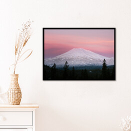 Plakat w ramie Góra Bachelor na tle różowego, pastelowego nieba, USA