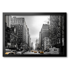 Obraz w ramie Żółte taksówki w Upper West Site of Manhattan, Nowy Jork