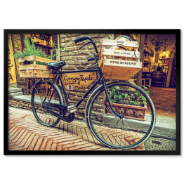 Plakat w ramie Rower retro, w alejce w starym miasteczku, Toskania, Włochy