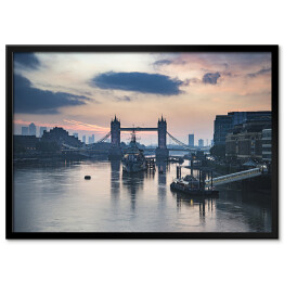 Plakat w ramie Jesienny wschód słońca nad Tamizą w Londynie