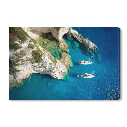 Obraz na płótnie Żaglówki w pięknej zatoce, wyspa Paxos, Grecja