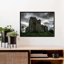 Plakat w ramie Zamek Doune w Szkocji tuż przed burzą
