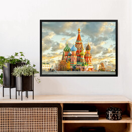 Obraz w ramie Moskwa, pochmurne niebo nad katedrą św. Bazylego
