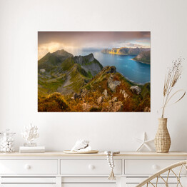 Plakat Panoramiczny widok na góry nad zatoką, Norwegia