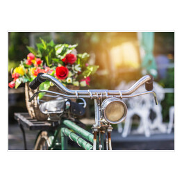 Plakat samoprzylepny Rower z bukietem kwiatów w koszyku w stylu vintage 