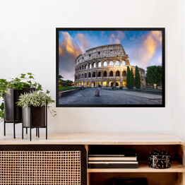 Obraz w ramie Colosseum w Rzymie w trakcie półmroku, Włochy