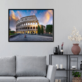 Plakat w ramie Colosseum w Rzymie w trakcie półmroku, Włochy