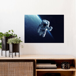 Plakat samoprzylepny Astronauta w przestrzeni kosmicznej