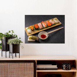 Autentyczne wykwintne paluszki sushi