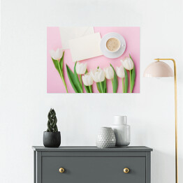Plakat samoprzylepny Kawy kubek, papierowa karta i wiosenny tulipan