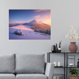 Plakat samoprzylepny Zimowy krajobraz ze szczytem górskim