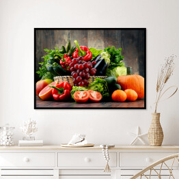 Plakat w ramie Kompozycja z różnorodnych świeżych warzyw i owoców