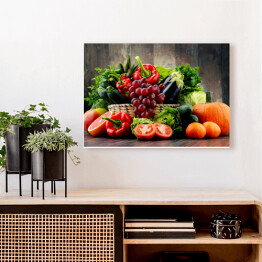 Obraz na płótnie Kompozycja z różnorodnych świeżych warzyw i owoców