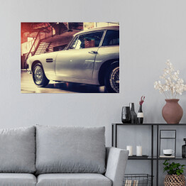 Plakat Piękny srebrny retro samochód na pokazie