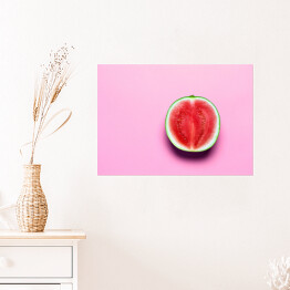Plakat Połowa arbuza na różowym tle
