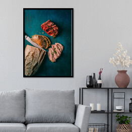 Plakat w ramie Rustykalny chleb ze świeżym salami i chorizo ​​