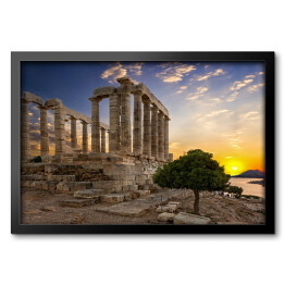 Obraz w ramie Zmierzch za świątynią Poseidon w Sounio, Grecja