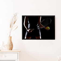 Obraz w ramie Kobieta z rakietą tenisową i piłką